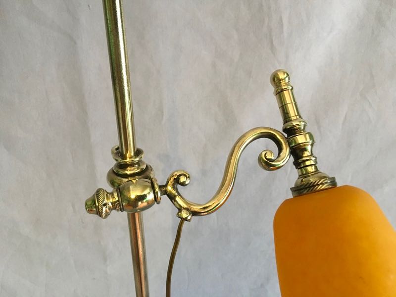 LAMPE DE BUREAU PATE DE VERRE DEGUE;